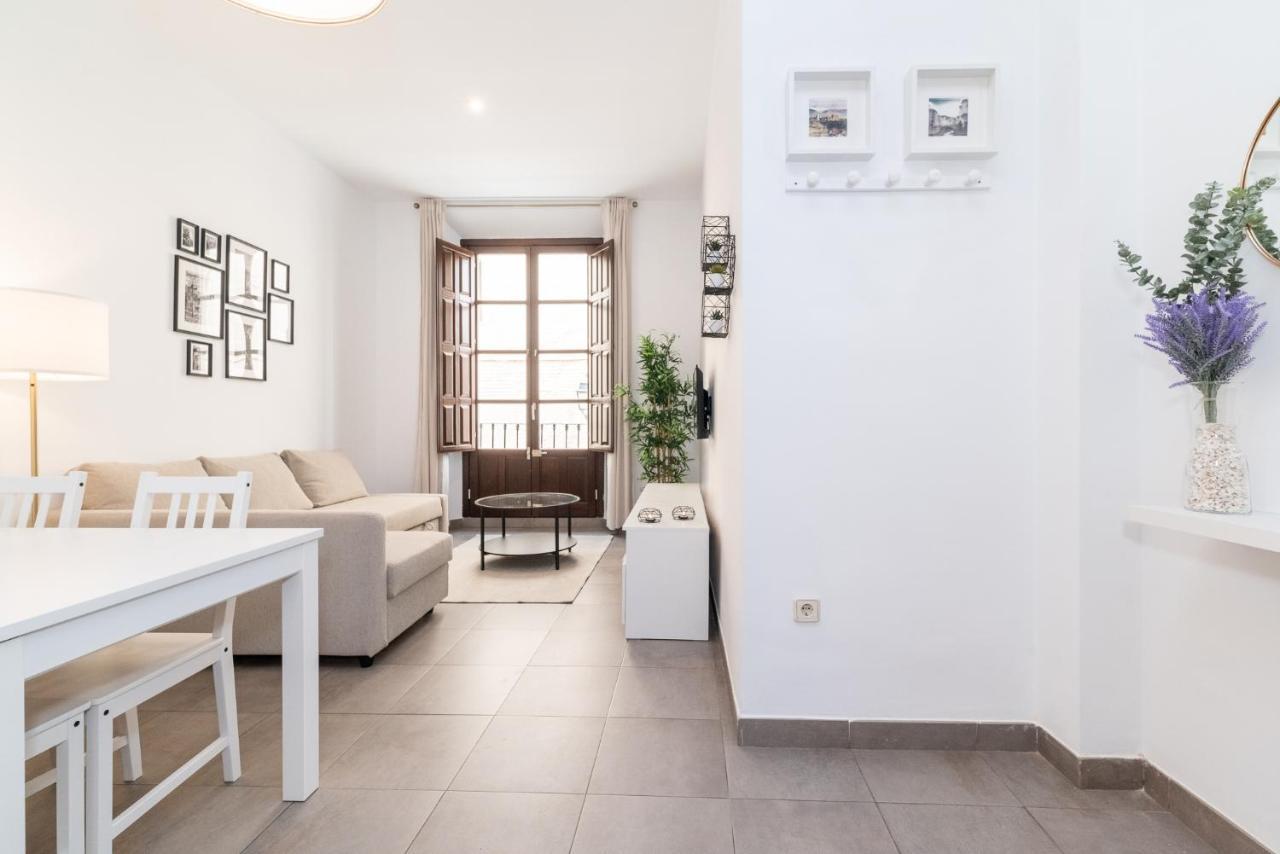 Moderno Apartamento Centro De Granada 2 Zewnętrze zdjęcie
