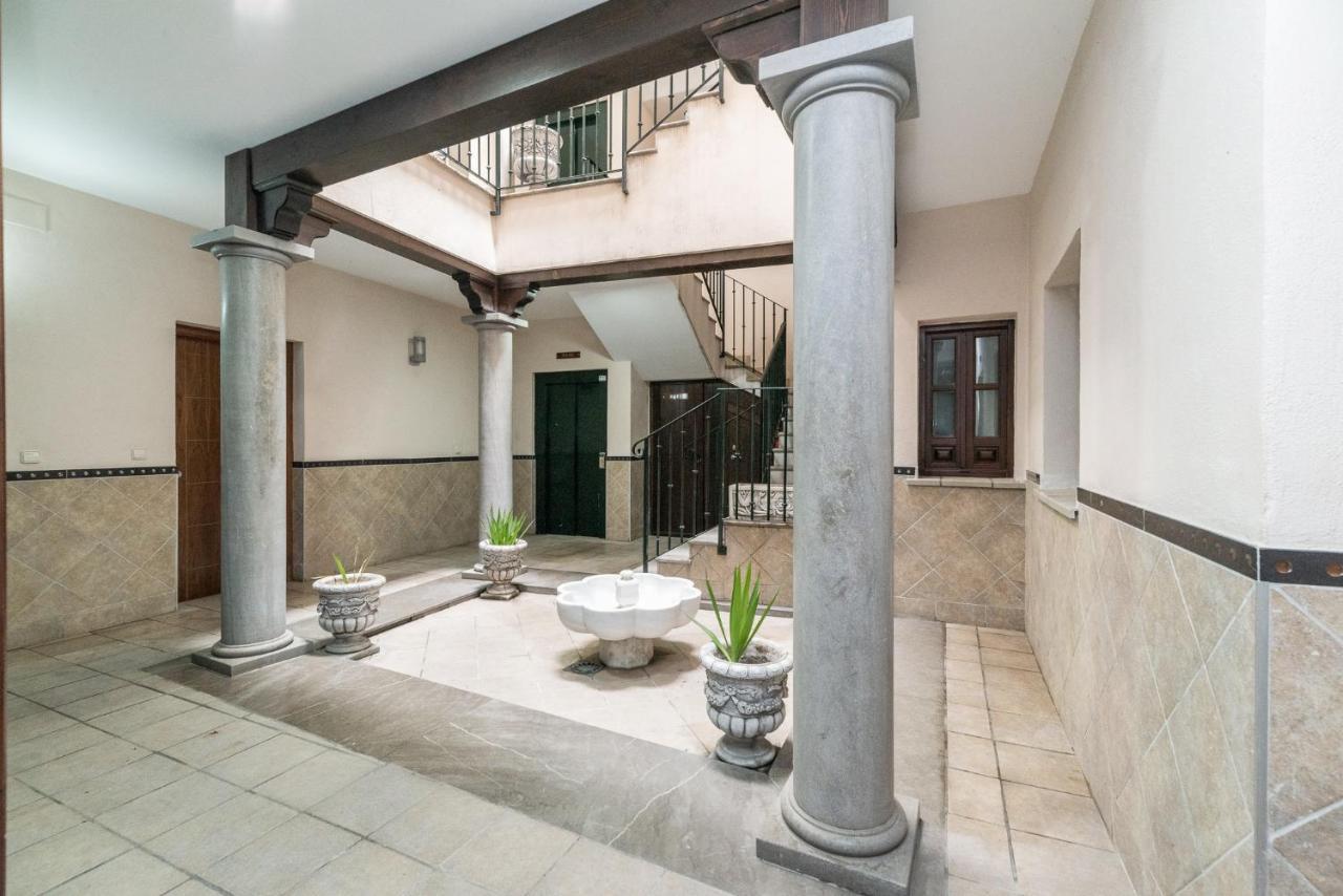 Moderno Apartamento Centro De Granada 2 Zewnętrze zdjęcie